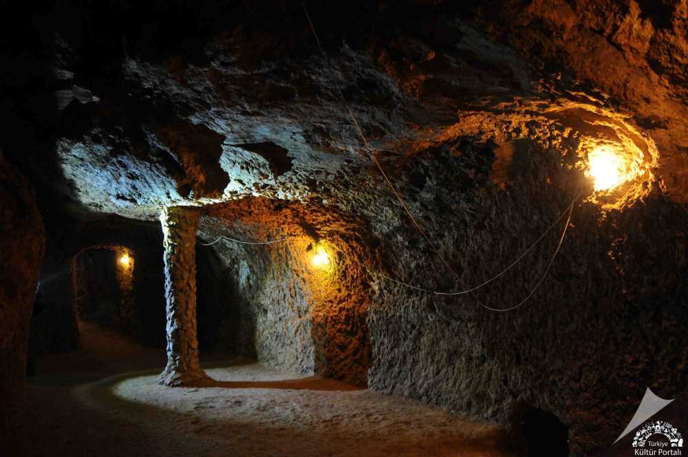 Aydıntepe Yer Altı Şehri - Bayburt
