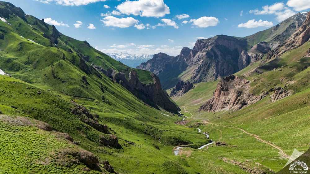Cennet Cehennem Vadisi - Hakkari