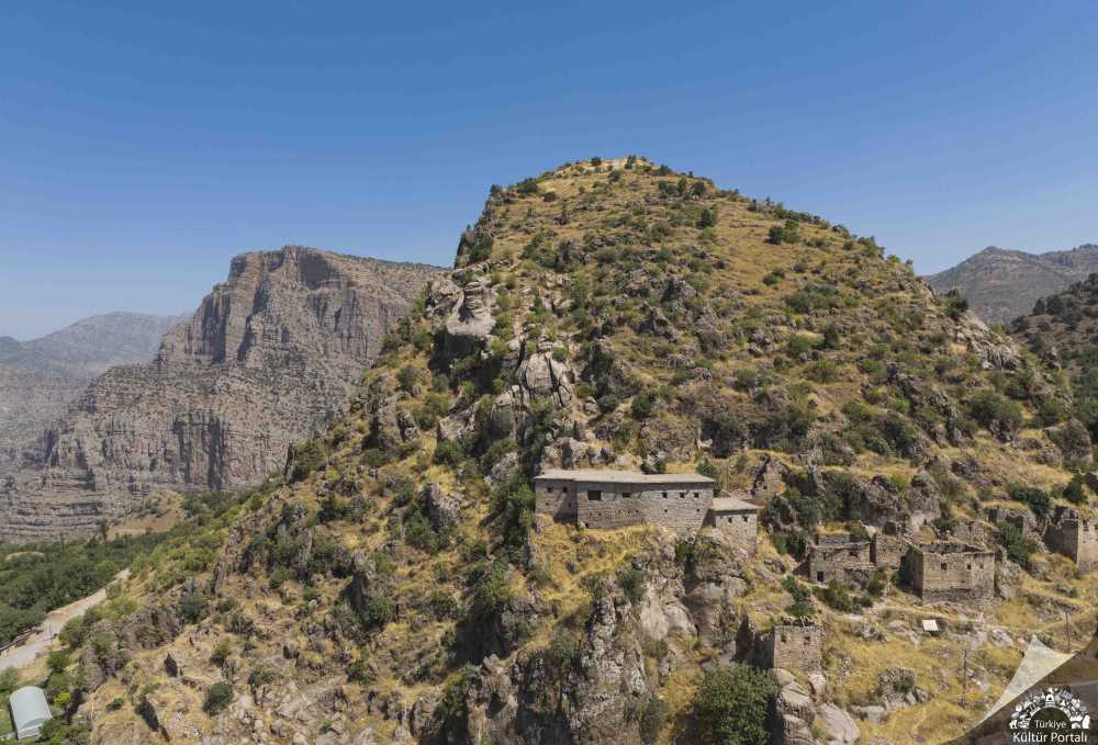 Çukurca Tarihi Taş Evler - Hakkari