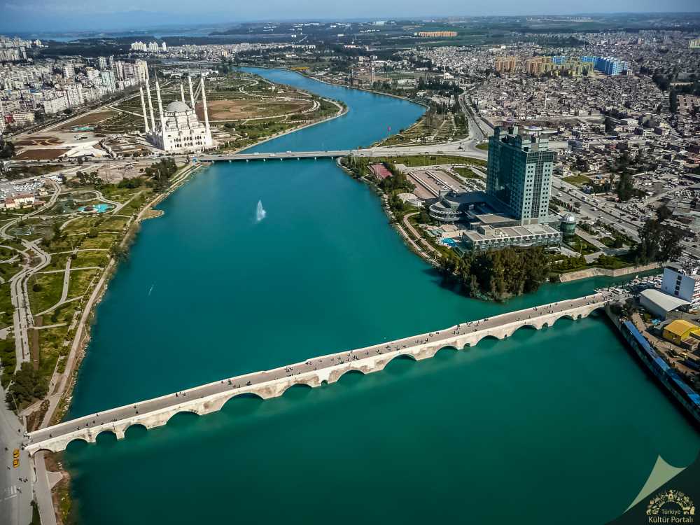 Taş Köprü - Adana