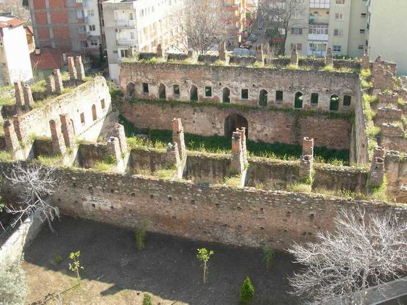 Zincirli Han - Aydın
